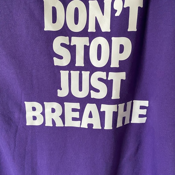 DONT STOP JUST BREATHE TEE - Picture 3 of 3